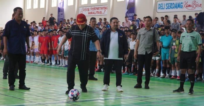 bupati_deli_serdang_buka_gebyar_futsal_sumatera_utara