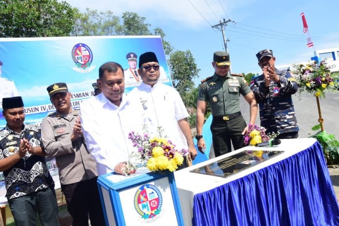bupati_deli_serdang_resmikan_jembatan_pantai_serambi_deli