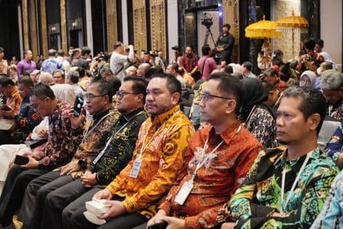 bupati_pakpak_bharat_aparatur_negara_harus_netral_dan_profesional_dalam_pemilu_2024