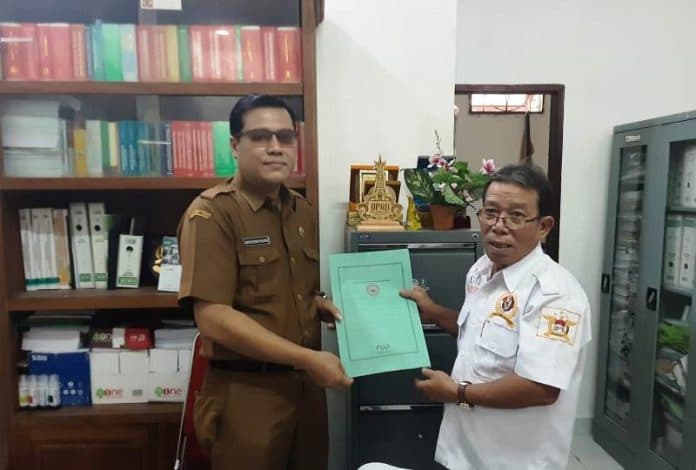 bupati_samosir_disorot_karena_melanggar_standar_harga_regional_dalam_pembayaran_tbpp