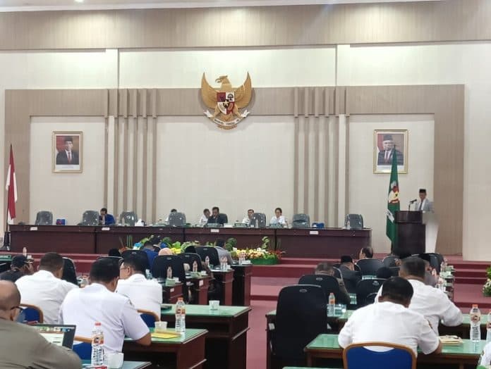 bupati_sampaikan_nota_pengantar_lkpj_ta_2022_berikut_realisasi_pendapatan_dan_belanja