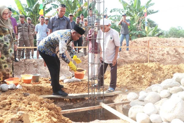 bupati_sergai_apresiasi_gotong_royong_masyarakat_bangun_masjid_nurusalam