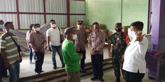 bupati_simalungun_akan_operasikan_kilang_padi_sp3t_di_panombean_panei