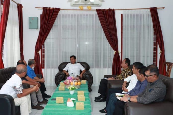 bupati_simalungun_minta_csr_pt_sipef_perbaikan_pendidikan_di_simalungun