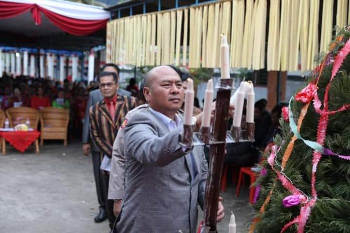 bupati_taput_apresiasi_kekompakan_gereja_gereja_kecamatan_pahae_julu