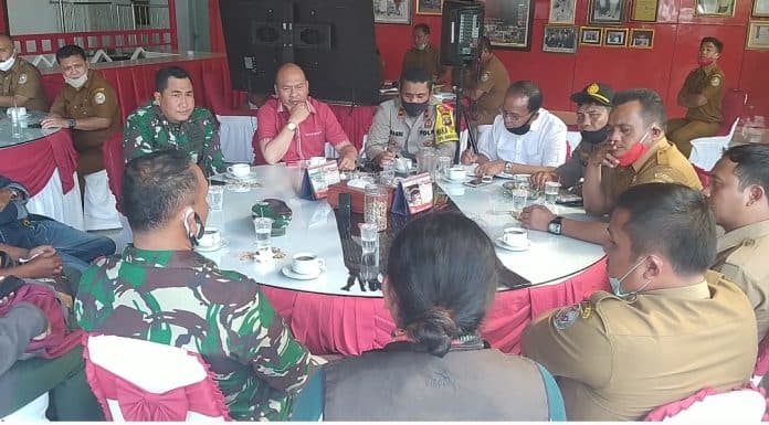 bupati_taput_kerahkan_aparat_dan_tim_tangani_mahluk_misterius_pemangsa_hewan