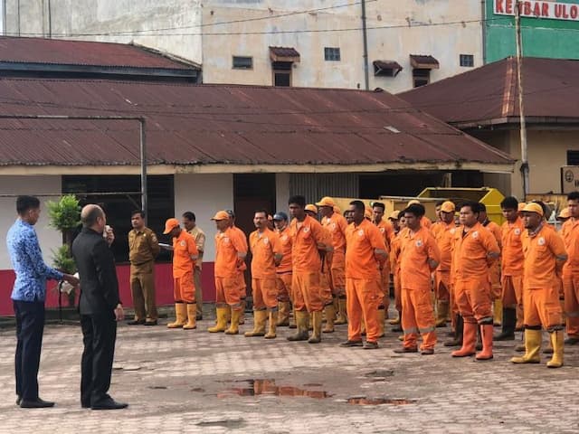 bupati_taput_pimpin_appel_pagi_dan_diskusi_penanganan_sampah