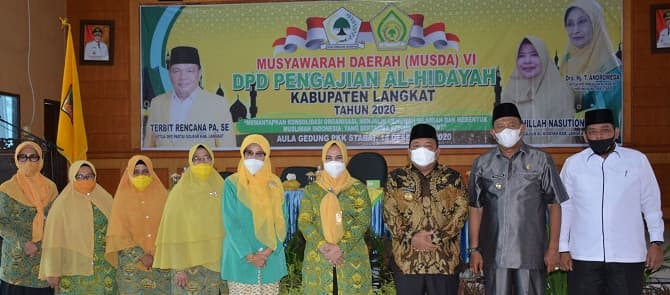 bupati_terima_audensi_pgri_dan_al_wasliyah_langkat