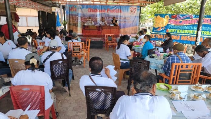 bupati_toba_ajak_pers_dan_lsm_bersinergi_dukung_pembangunan