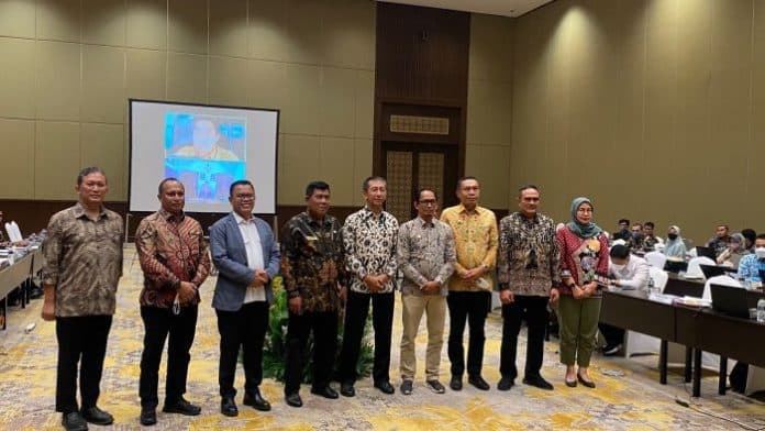 bupati_toba_ingin_rdtr_ajibata_selesai_tahun_ini