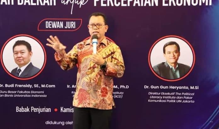 bupati_toba_paparkan_potensi_pariwisata_di_ajang_indonesia_visionary_leader