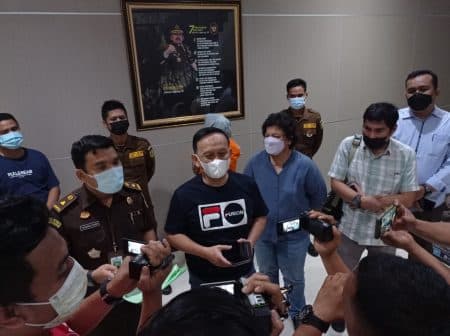 buron_5_tahun_kejati_sumut_tangkap_tersangka_korupsi_pjj_nisel