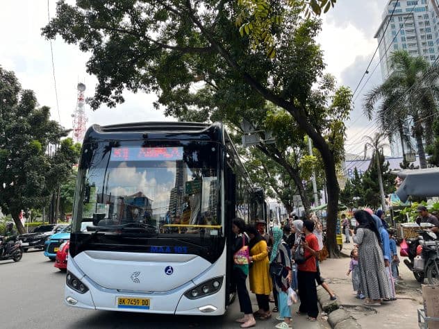 bus_listrik_sudah_dikenakan_tarif_begini_tanggapan_masyarakat_kota_medan