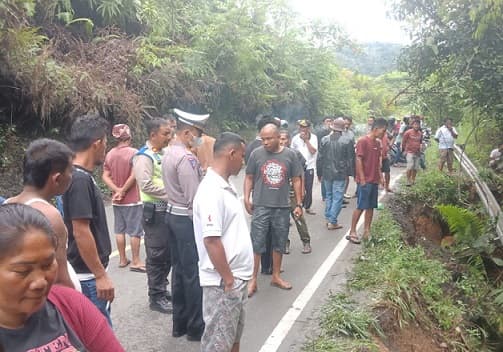 bus_terjun_ke_jurang_di_taput_2_meninggal_11_luka
