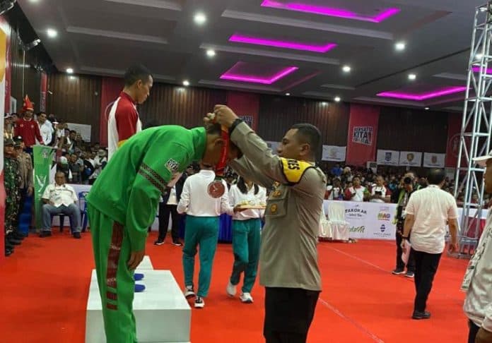 cabor_tinju_pon_xxi_sukses_di_siantar_kapolres_semoga_jadi_motivasi