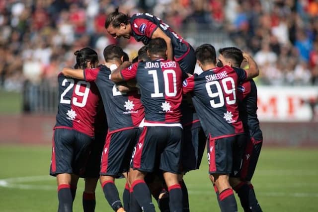 cagliari_tundukkan_spal_sampdoria_tahan_imbang_roma