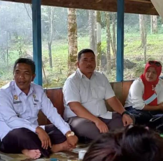 camat_gunung_meriah_minta_anggaran_makan_minum_ditambah