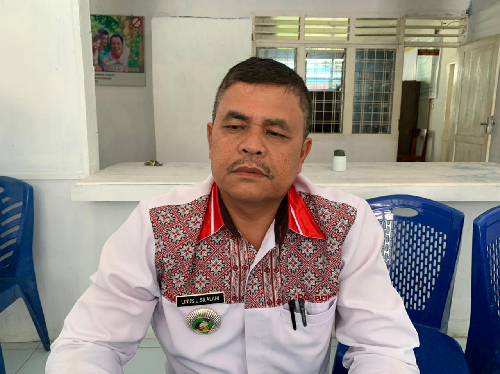 camat_sidamanik_dukung_aksi_warga_tolak_konversi_kebun_teh_jadi_sawit
