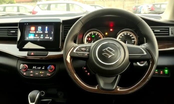 cara_rahasia_menyetir_mobil_matik_supaya_hemat_konsumsi_bbm