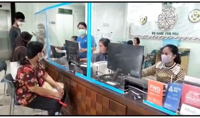 cegah_antrian_panjang_rs_vita_insani_imbau_pasien_rawat_jalan_gunakan_mobile_jkn