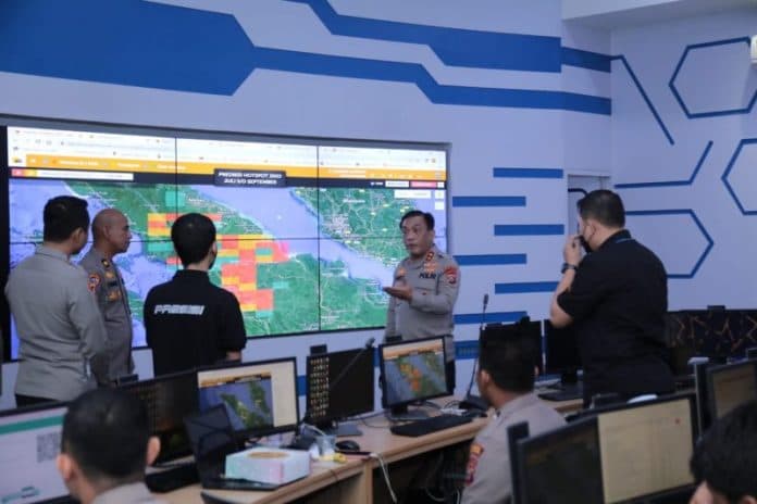 cegah_karhutla_kapolda_sumut_aktifkan_aplikasi_lancang_kuning