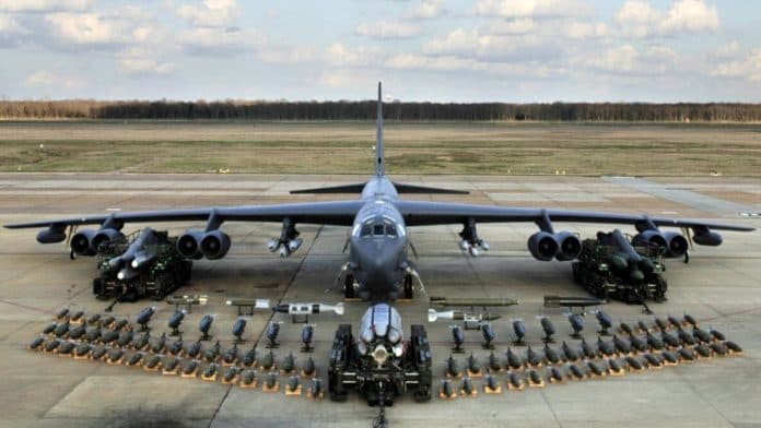 cegat_3_pesawat_pembom_as_rusia_kerahkan_8_jet_tempur