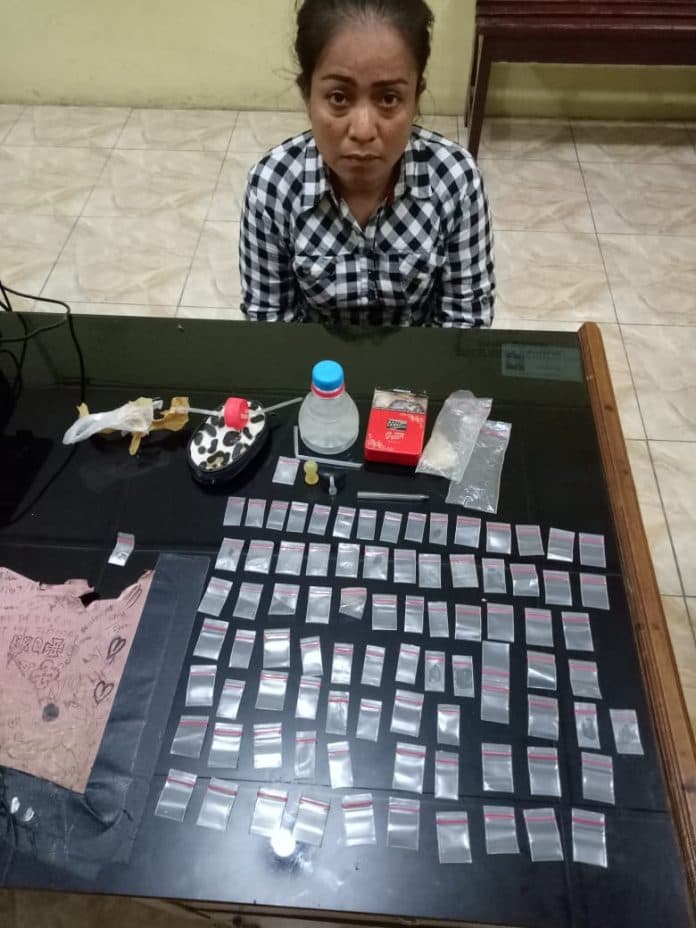cewek_bandar_narkoba_di_gebang_akhirnya_terjerat