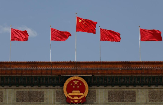 cina_dan_singapura_sepakat_bangun_sistem_komunikasi_militer