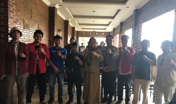 cipayung_plus_siantar_gelar_fgd_seputar_mental_pemuda_dan_mahasiswa