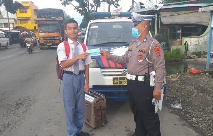 covid_19_belum_berakhir_satlantas_polres_siantar_gelar_penyuluhan_disiplin_prokes