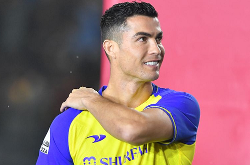 cristiano_ronaldo_bakal_lakoni_debut_lawan_psg