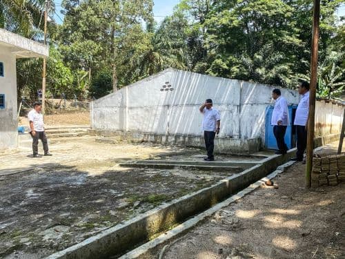 cuaca_panas_pengaruhi_distribusi_air_bersih_di_siantar