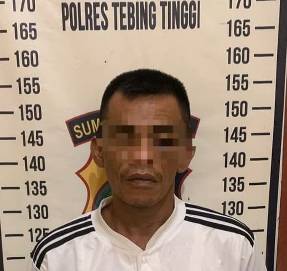 curi_3_unit_handphone_mahasiswa_amat_kena_bekuk_di_warung_tuak