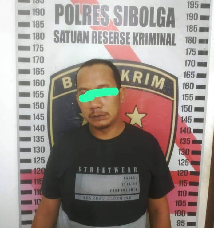 curi_minyak_solar_oknum_pns_kepergok_petugas_keamanan