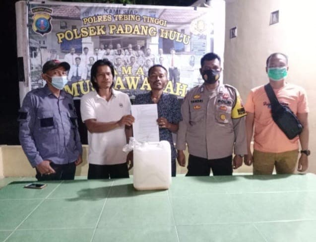 curi_nira_dari_pohon_di_tebing_tinggi_pengangguran_batal_masuk_sel_setelah_dimaafkan_pemiliknya