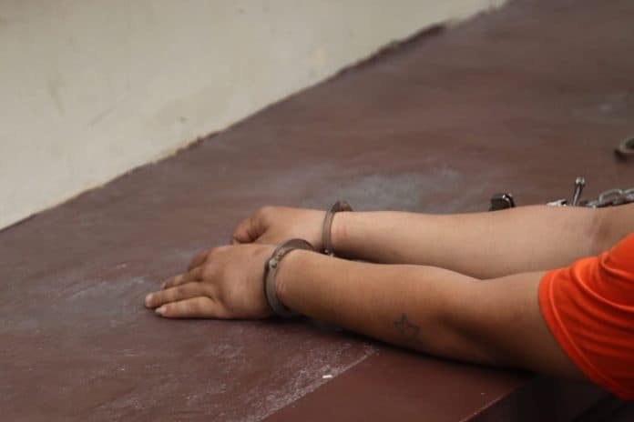 curi_sembako_di_rumdin_wali_kota_bobby_polisi_bekuk_3_pemuda