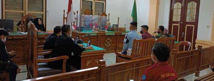 curi_sepeda_di_komplek_tni_au_warga_starban_medan_diadili