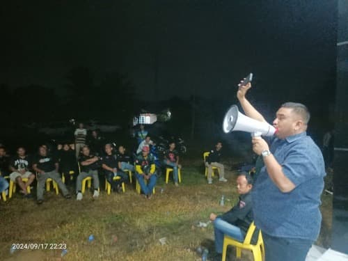 curiga_dokumen_balon_bupati_tak_lengkap_sejumlah_warga_datangi_kpu_labura