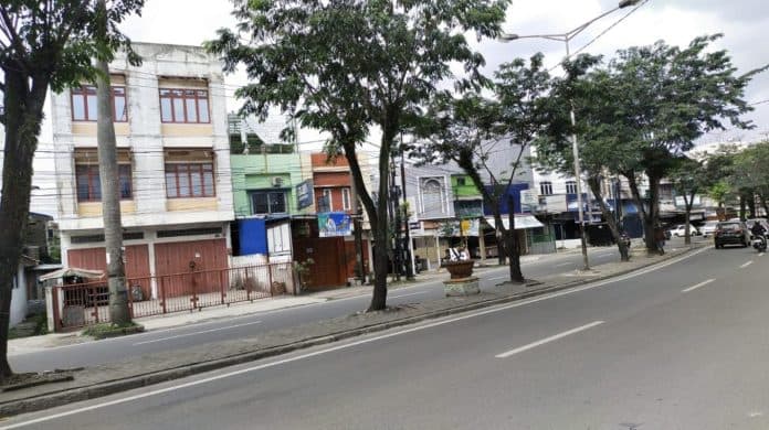 cuti_bersama_imlek_pertokoan_di_medan_banyak_tutup