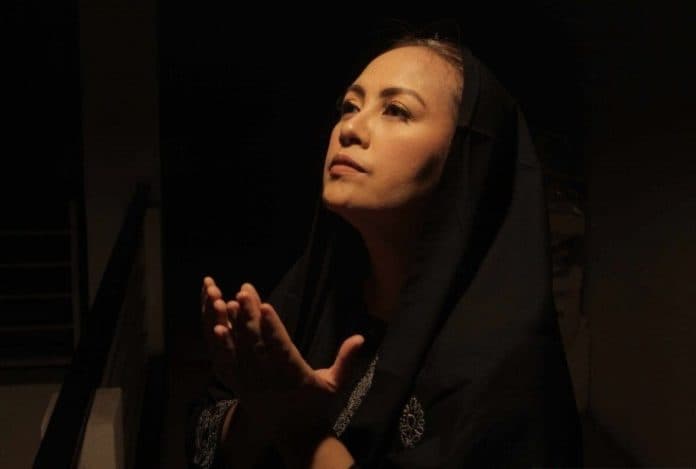cynthia_lamusu_sedih_idul_fitri_tak_bisa_gelar_open_house