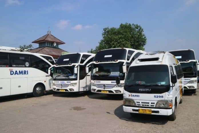 damri_sediakan_1093_bus_untuk_natal_dan_tahun_baru