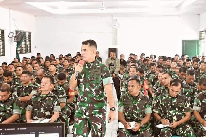 dandim_0211tt_ingatkan_prajurit_hindari_judi_online_dan_pinjol