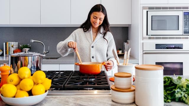dapur_anda_bau_setelah_memasak_simak_cara_mudah_menghilangkannya