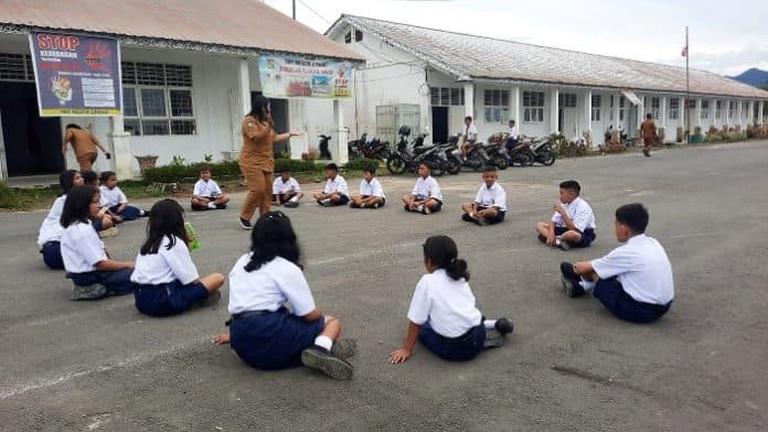 data_sementara_peserta_didik_baru_smp_di_simalungun_4708_orang_81_smp_lagi_belum_diunggah