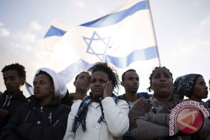 delegasi_israel_diusir_dari_ruang_konferensi_uni_afrika