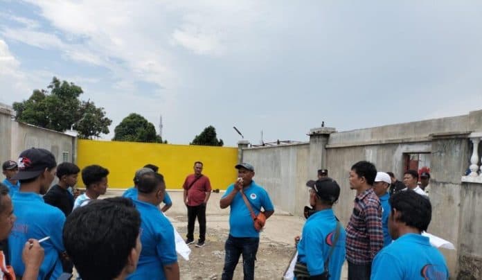 demo_buruh_di_depo_pt_indomarco_prismatama_berakhir_damai