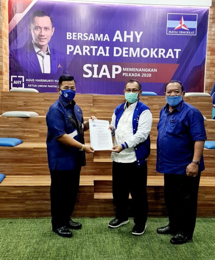 demokrat_resmi_serahkan_rekomendasi_ke_akhyar_nasution
