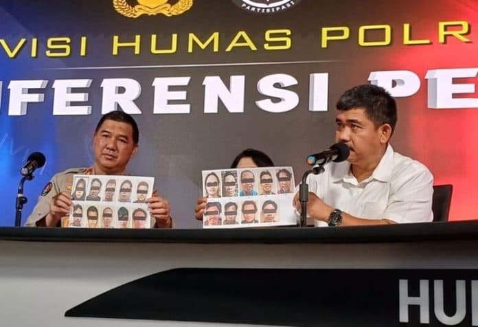 densus_88_ungkapkan_isi_grup_wa_42_tersangka_teroris_berniat_gagalkan_pemilu