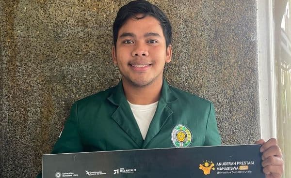 deny_arifin_mahasiswa_usu_yang_mengikuti_global_volunteer_ke_vietnam