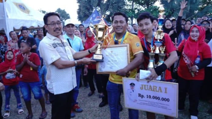 desa_perlabian_juara_kejurda_bola_voli_piala_bupati_labusel